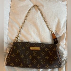 Louis Vuitton Eva Clutch *Authentic*